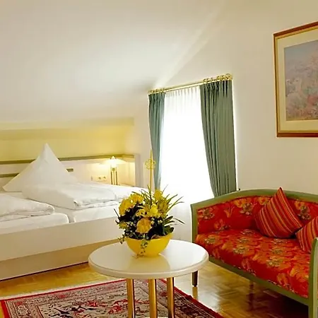 Appartementpension Zum Zacherl 3*